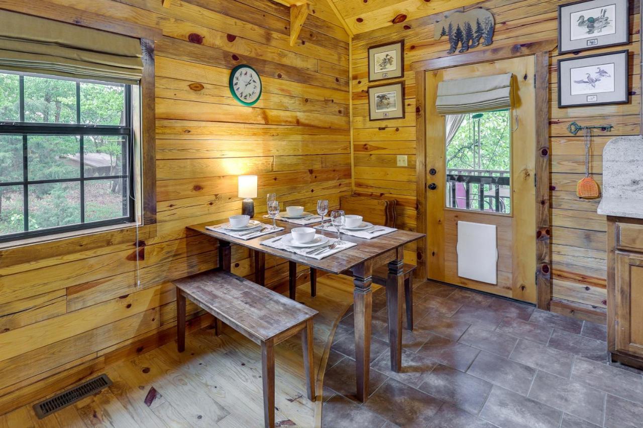 Beaver Lake Vacation Rental With Private Hot Tub! Eureka Springs Eksteriør billede