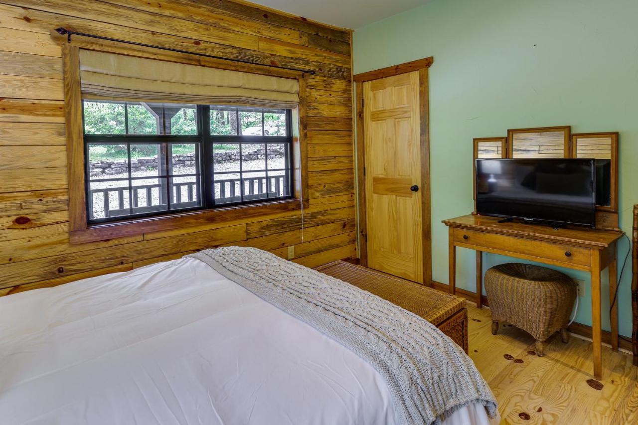 Beaver Lake Vacation Rental With Private Hot Tub! Eureka Springs Eksteriør billede