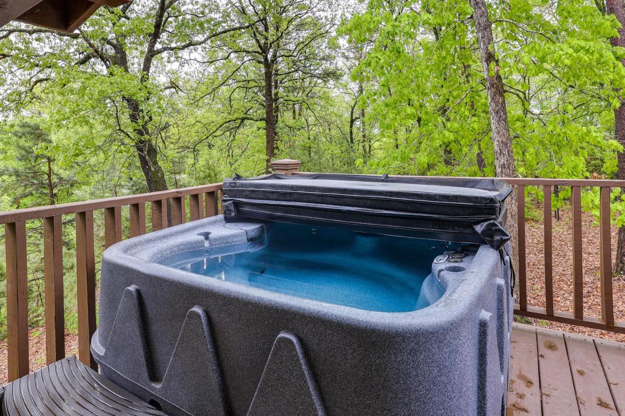 Beaver Lake Vacation Rental With Private Hot Tub! Eureka Springs Eksteriør billede